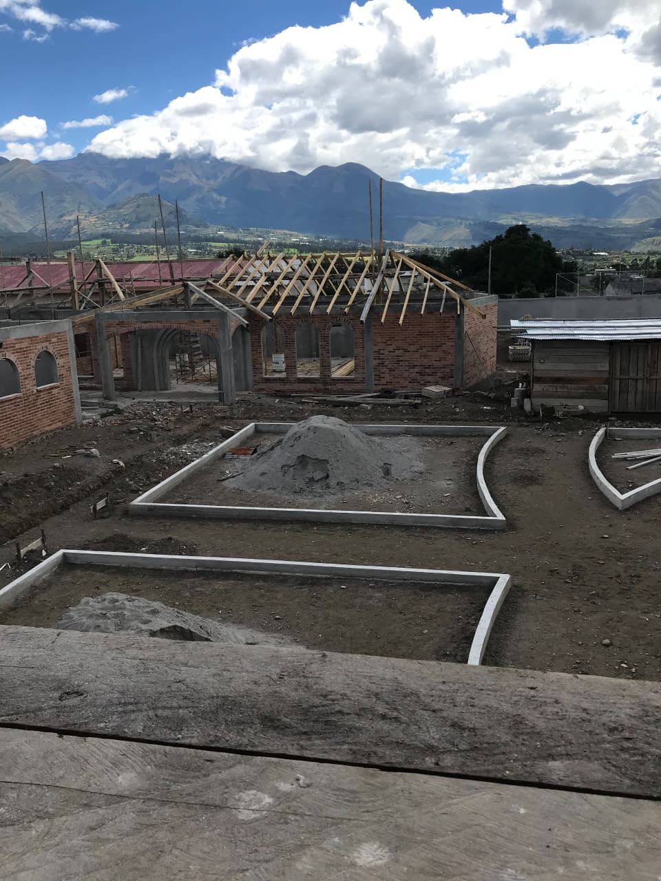 WhatsApp Image 2025-09-24 at 5.33.58 PM (1)